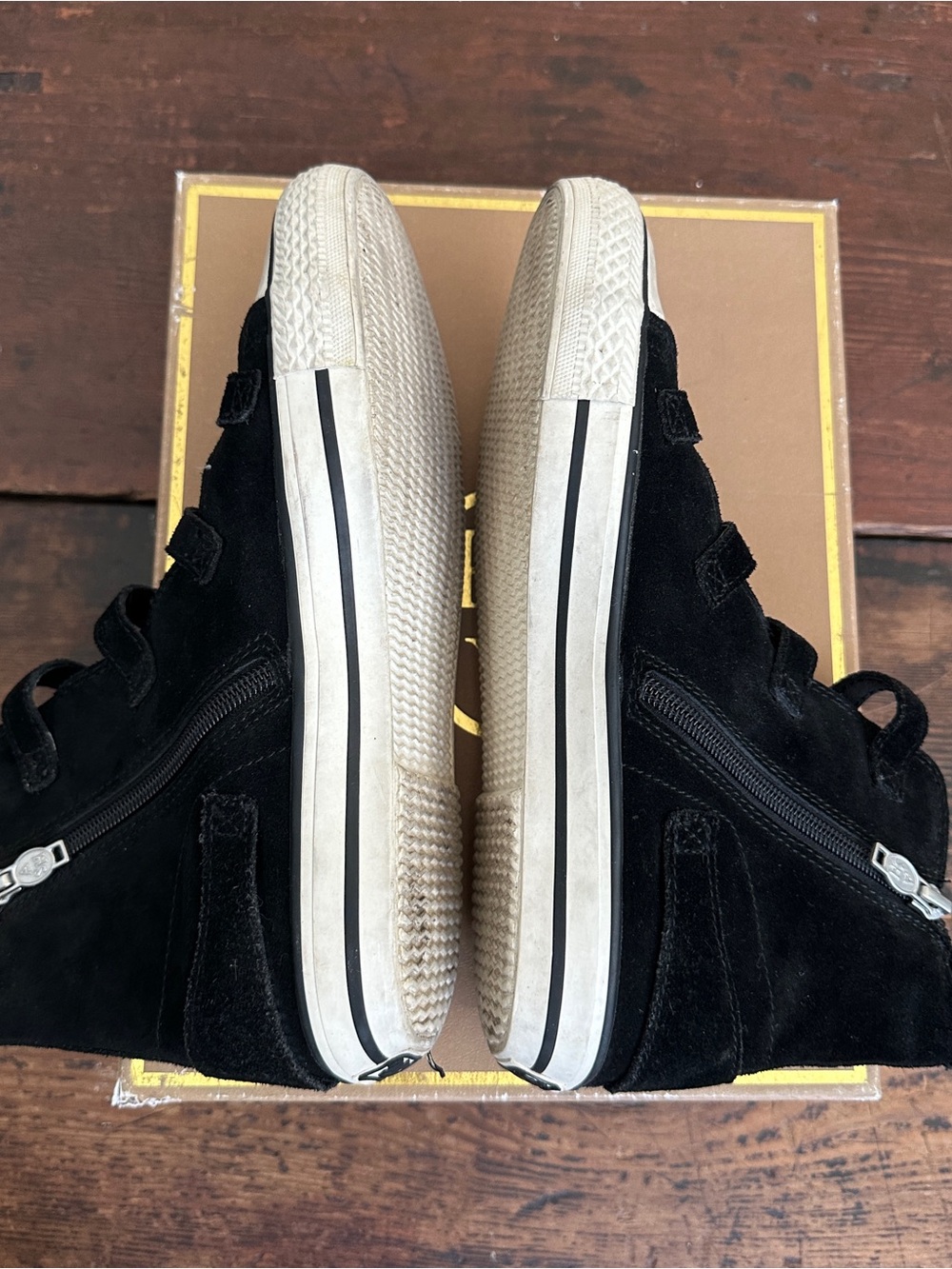 ASH-FRESH Suede Buckle High-Top Sneakers - Picture 5 of 11
